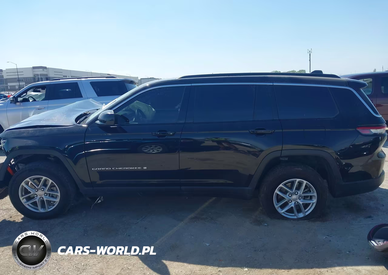 2025 Jeep Grand Cherokee L Laredo X 4X2 VIN:1C4RJJAGXS8649881 - 14