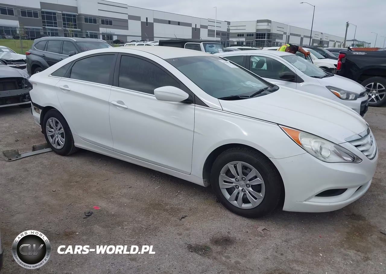 HYUNDAI SONATA
