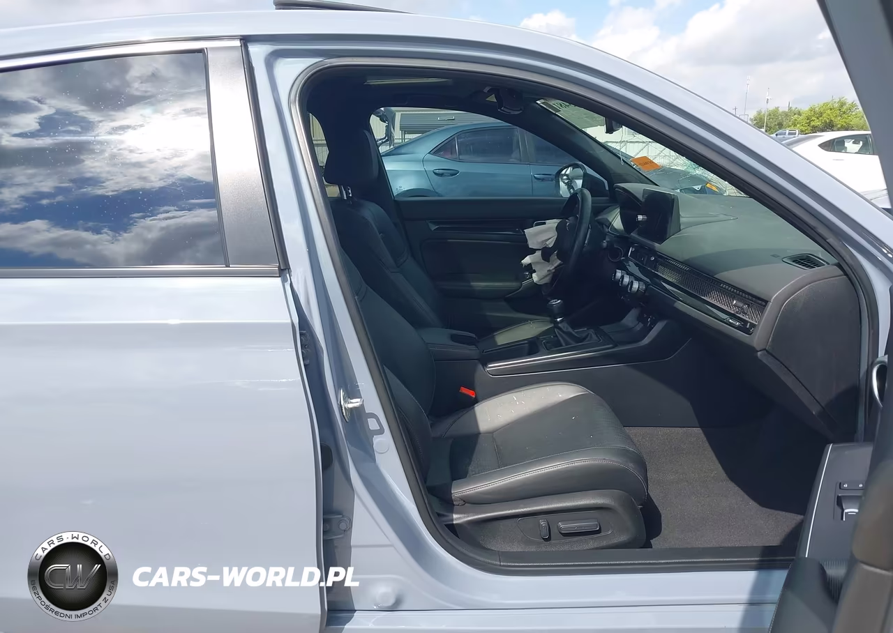 2024 Honda Civic Sport Touring VIN:19XFL1G81RE024623 - 5