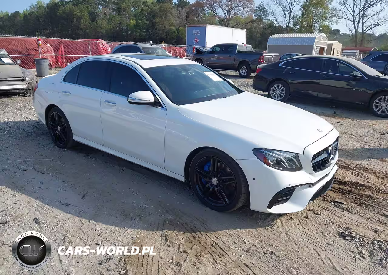 2017 Mercedes-Benz E 300 4Mat 4Matic