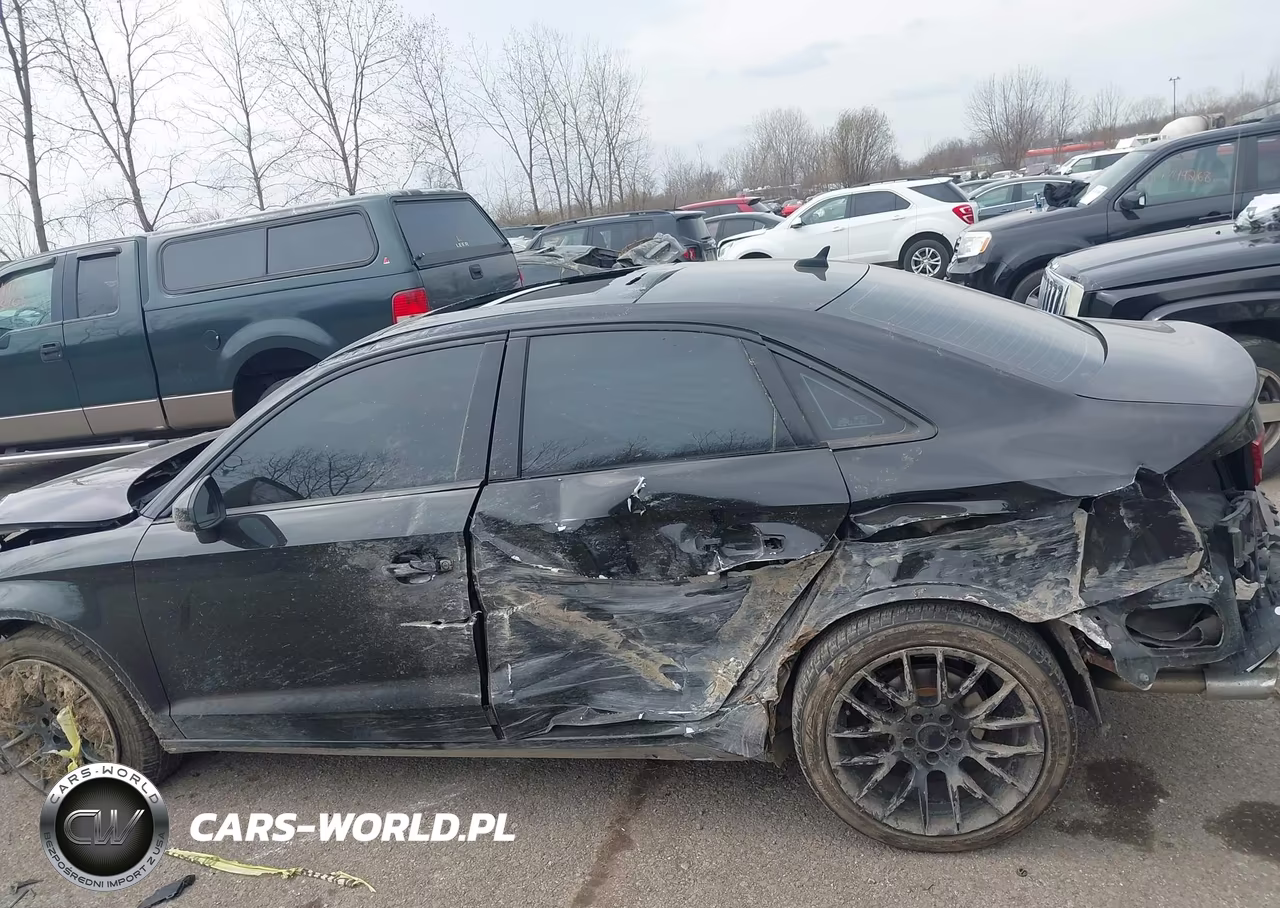 2017 Audi A3 2.0T Premium VIN:WAUAUGFF0H1042667 - 13