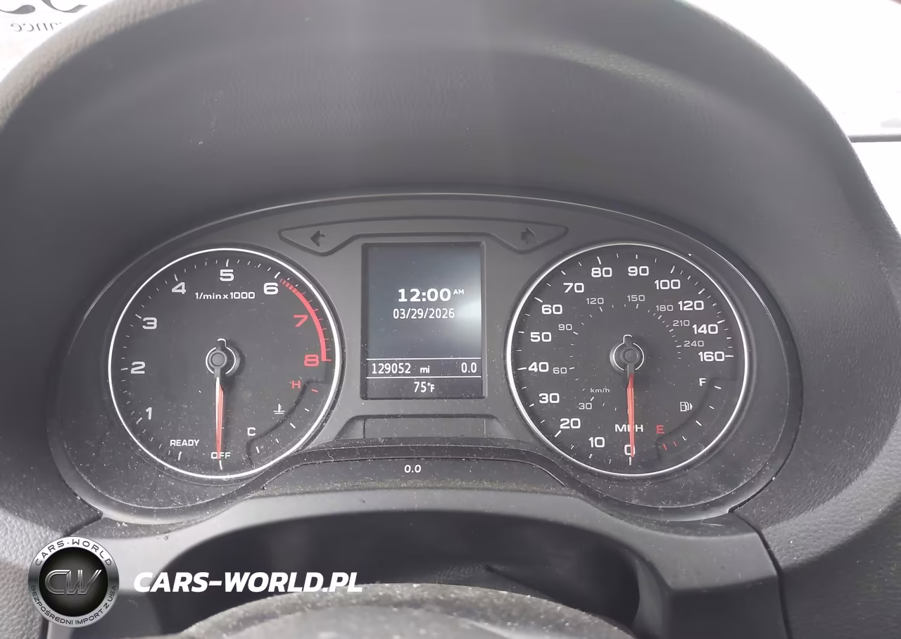 2017 Audi A3 2.0T Premium VIN:WAUAUGFF0H1042667 - 7