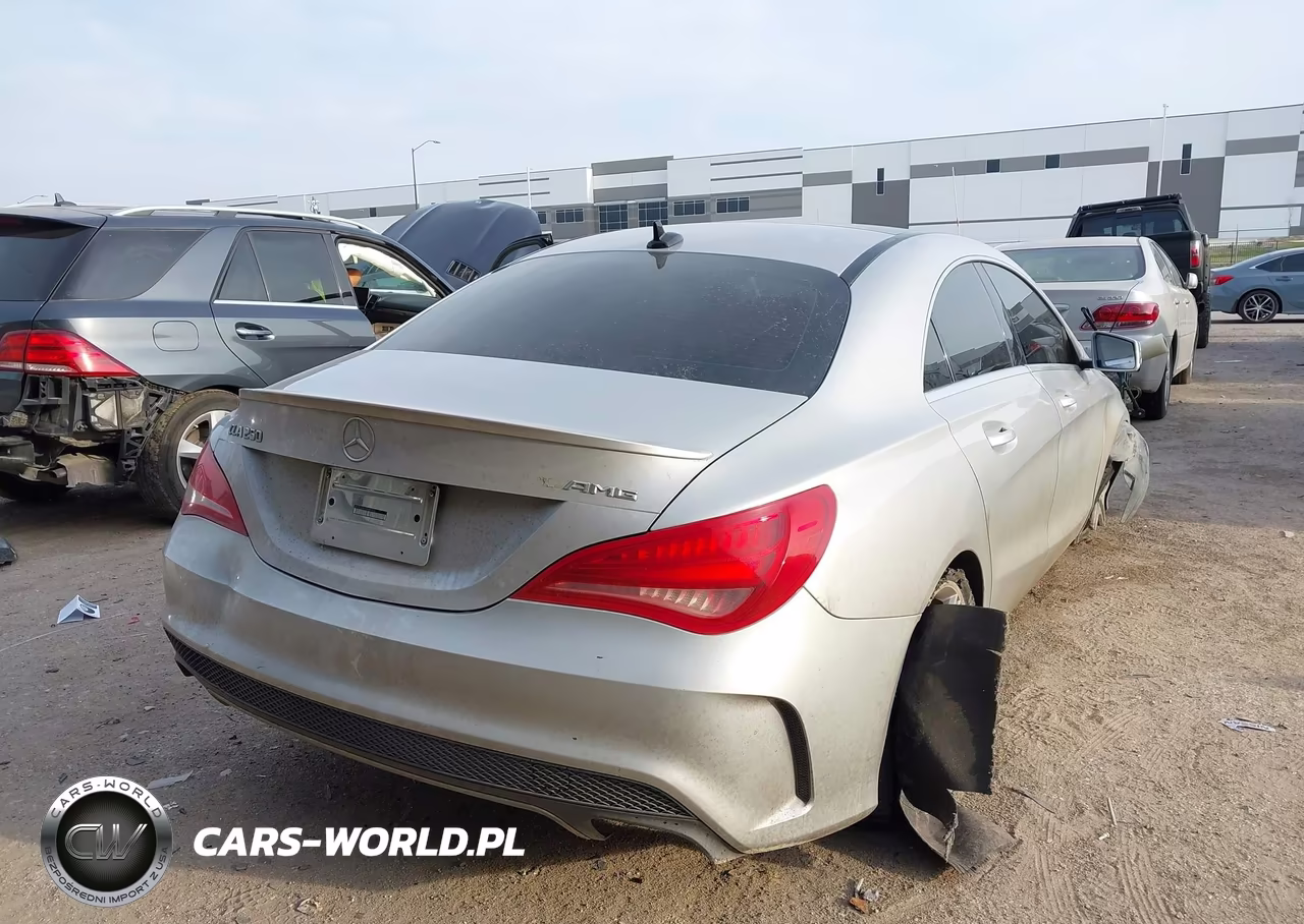 2014 Mercedes-Benz Cla 250 VIN:WDDSJ4EB3EN049524 - 4