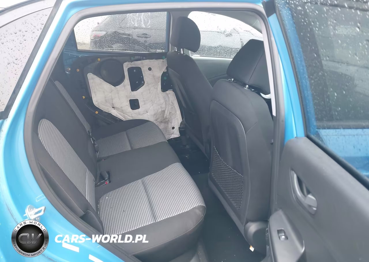 2018 Hyundai Kona Sel VIN:KM8K22AA4JU089177 - 8