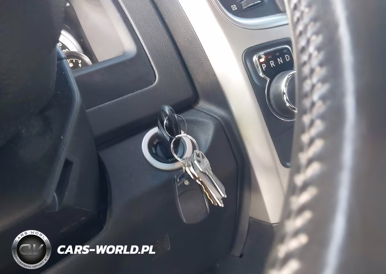 2016 Ram 1500 Big Horn VIN:3C6RR6LT8GG360278 - 11