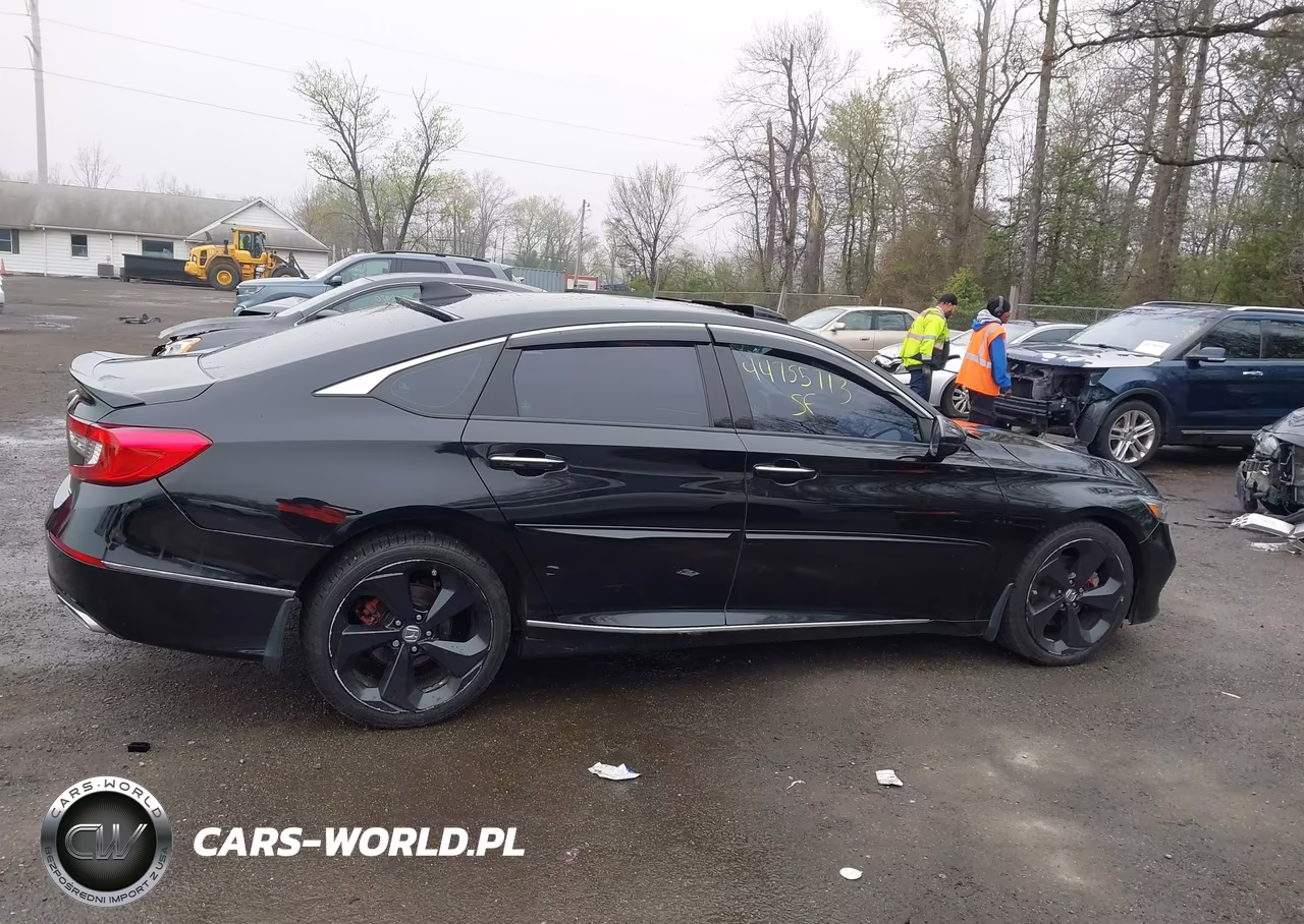 2018 Honda Accord Touring VIN:1HGCV1F94JA175276 - 12