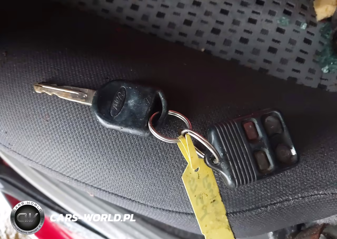 2007 Ford Focus Se-Ses VIN:1FAHP36N87W184023 - 11