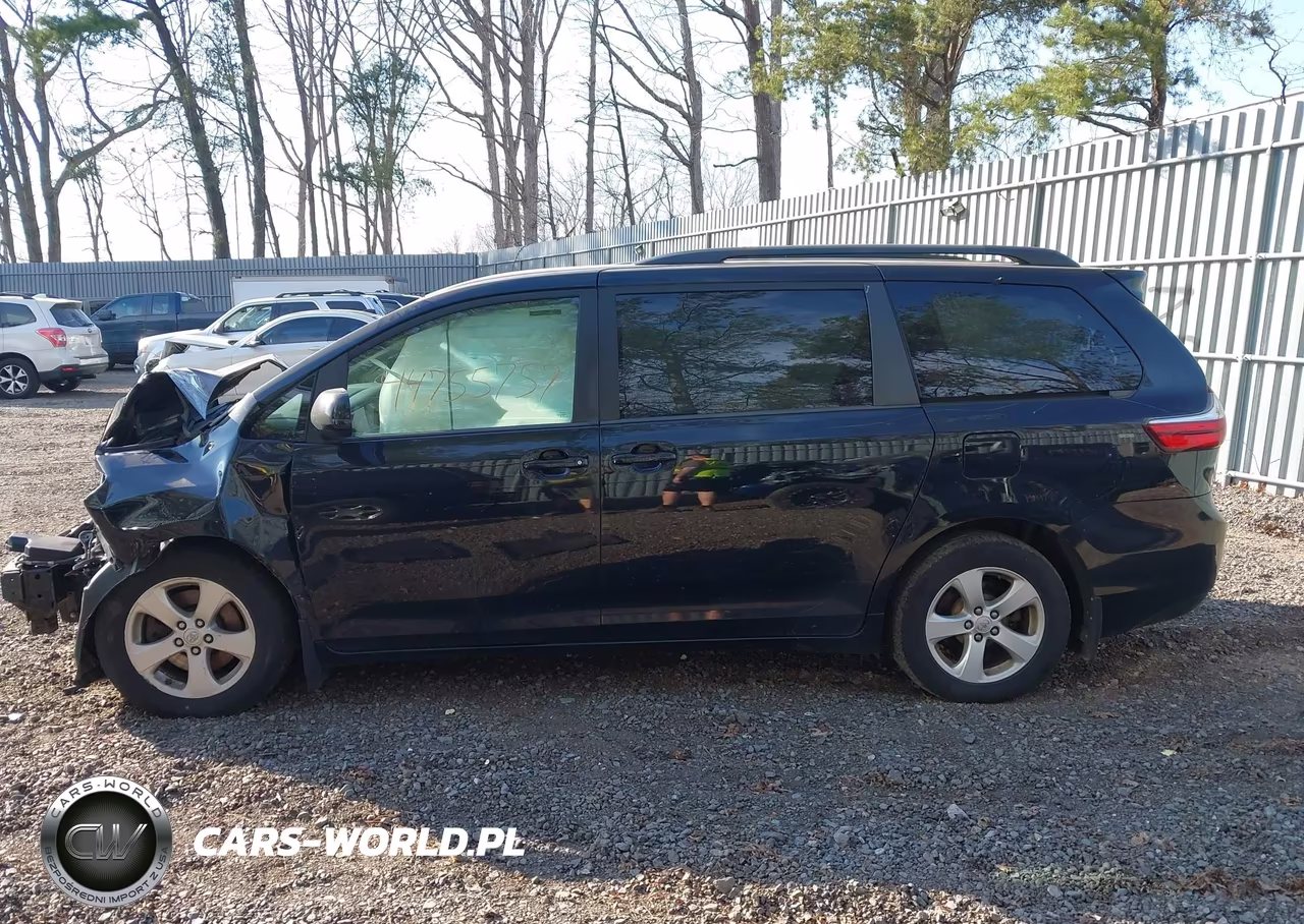 2016 Toyota Sienna Le 8 Passenger VIN:5TDKK3DC2GS763198 - 15