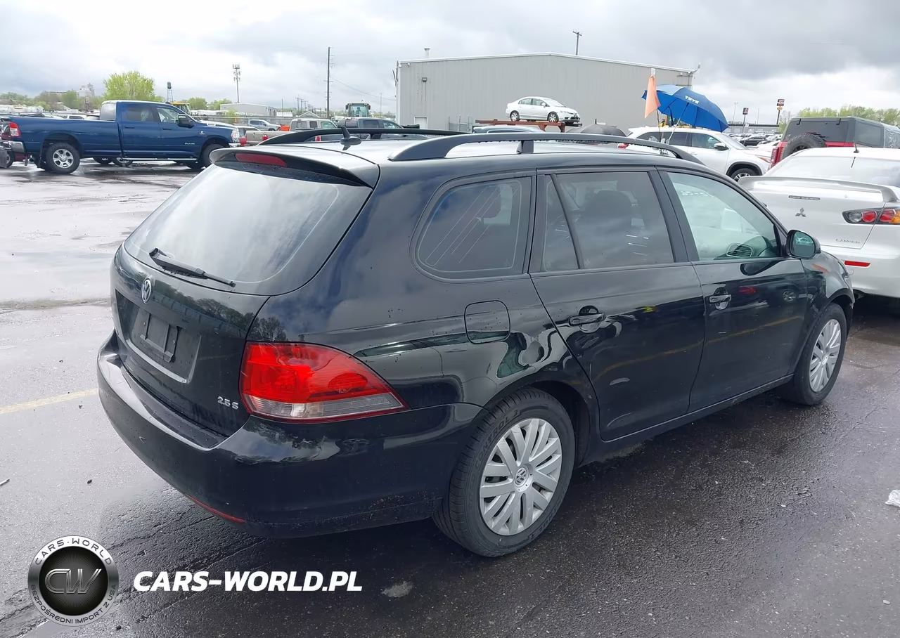 2014 Volkswagen Jetta Sportwagen 2.5L S VIN:3VWPP7AJ9EM602942 - 4