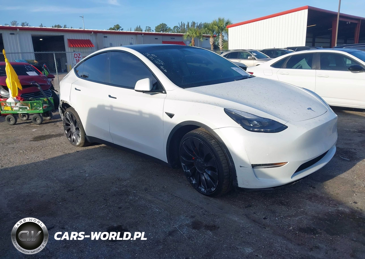 2022 Tesla Model Y Performance Dual Motor All-Wheel Drive