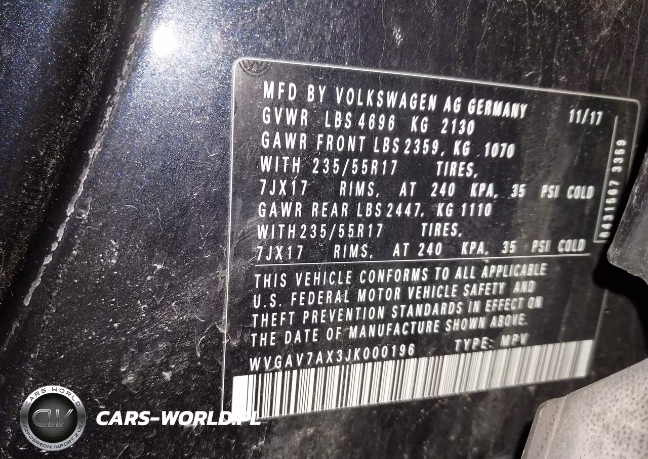 2018 Volkswagen Tiguan Limited 2.0T VIN:WVGAV7AX3JK000196 - 9