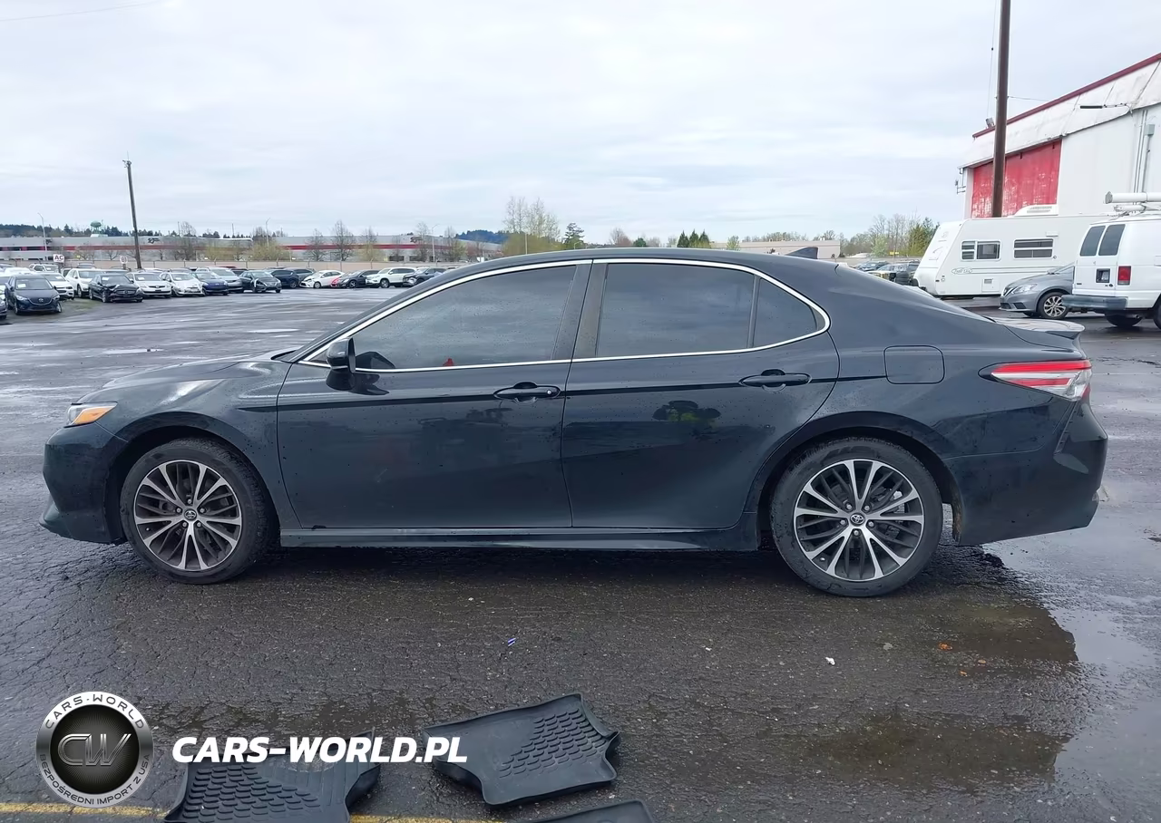 2019 Toyota Camry Se VIN:4T1B11HK4KU760506 - 14