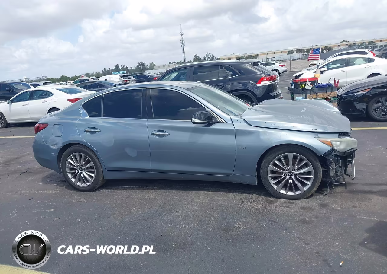 2018 Infiniti Q50 3.0T Luxe VIN:JN1EV7AP0JM366565 - 13