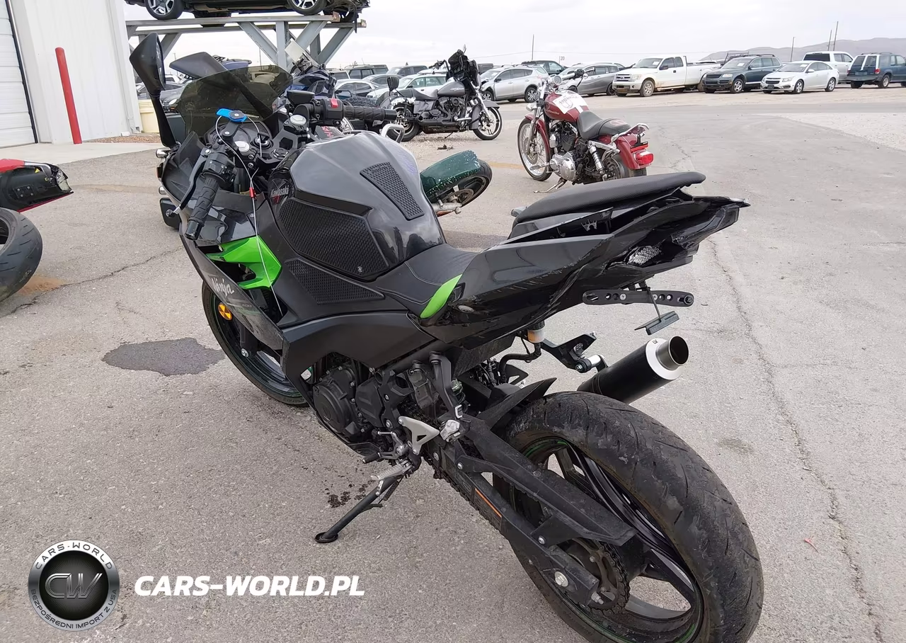 2023 Kawasaki Ex400 VIN:JKAEXKH18PDAM9764 - 3