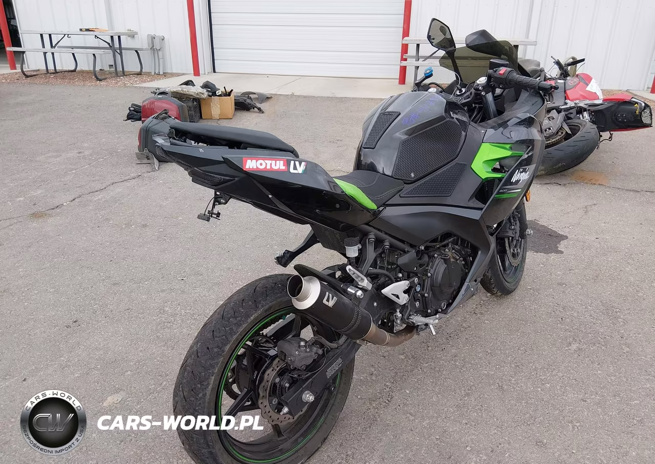 2023 Kawasaki Ex400 VIN:JKAEXKH18PDAM9764 - 4
