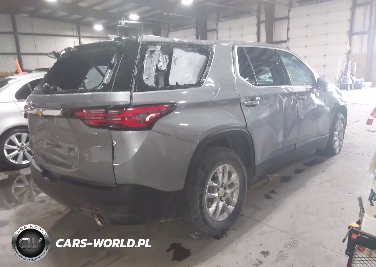 2023 Chevrolet Traverse Awd Ls VIN:1GNEVFKW5PJ341241 - 4