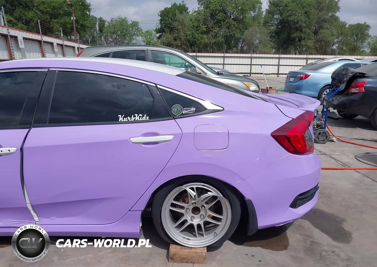 2020 Honda Civic Sport VIN:19XFC2F81LE019789 - 18