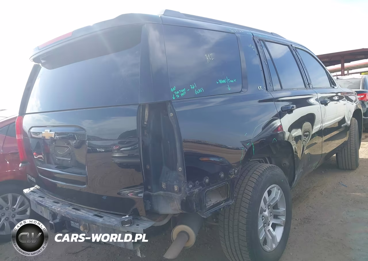2019 Chevrolet Tahoe Lt VIN:1GNSCBKCXKR204698 - 4