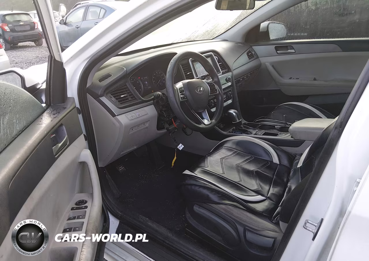 2019 Hyundai Sonata Se VIN:5NPE24AF8KH740718 - 5