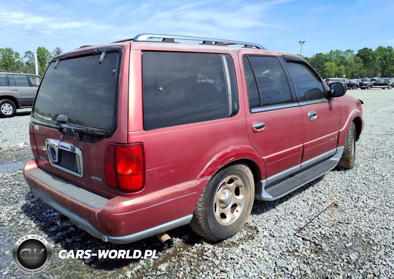 2001 Lincoln Navigator VIN:5LMEU27R51LJ13767 - 4