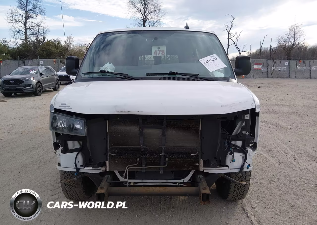 2018 Chevrolet Express 3500 Lt VIN:1GAZGPFG4J1279425 - 13