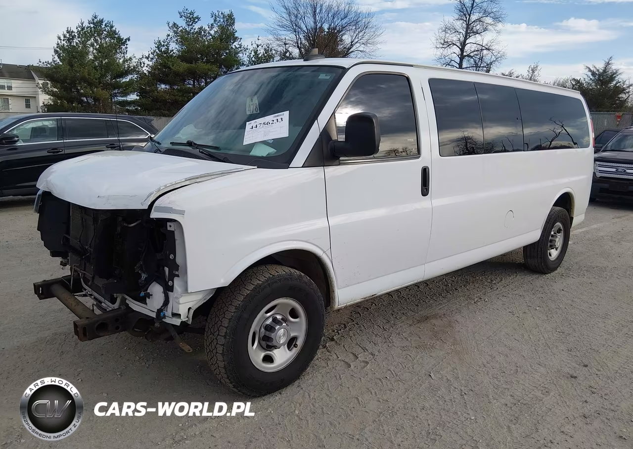 2018 Chevrolet Express 3500 Lt VIN:1GAZGPFG4J1279425 - 2