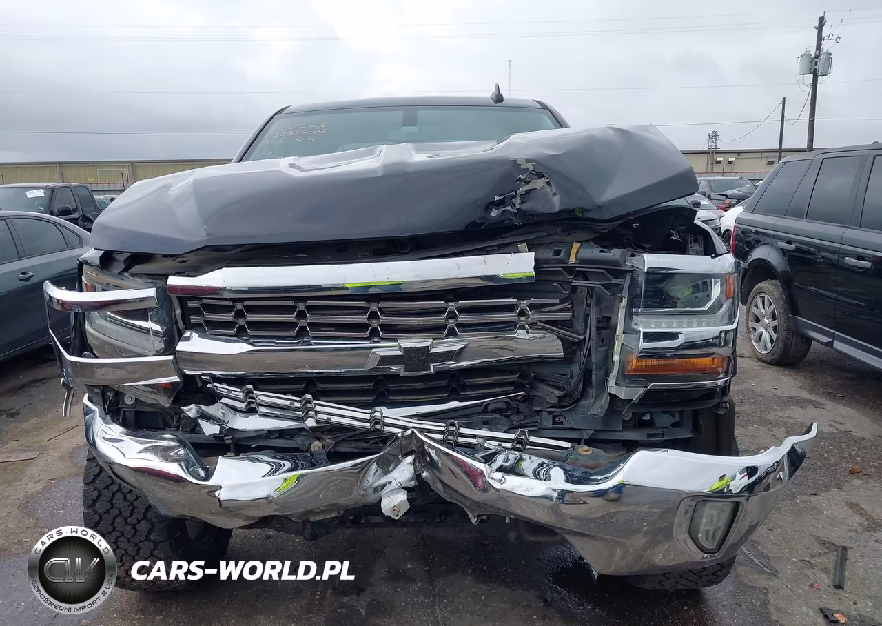 2018 Chevrolet Silverado 1500 1Lt VIN:3GCPCREC5JG188749 - 12