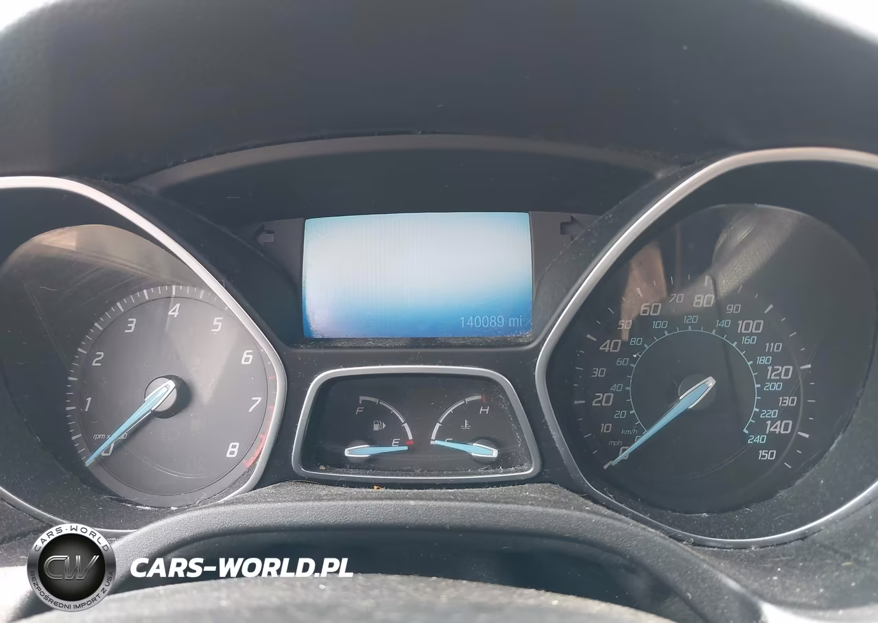 2012 Ford Focus Titanium VIN:1FAHP3N29CL402019 - 7
