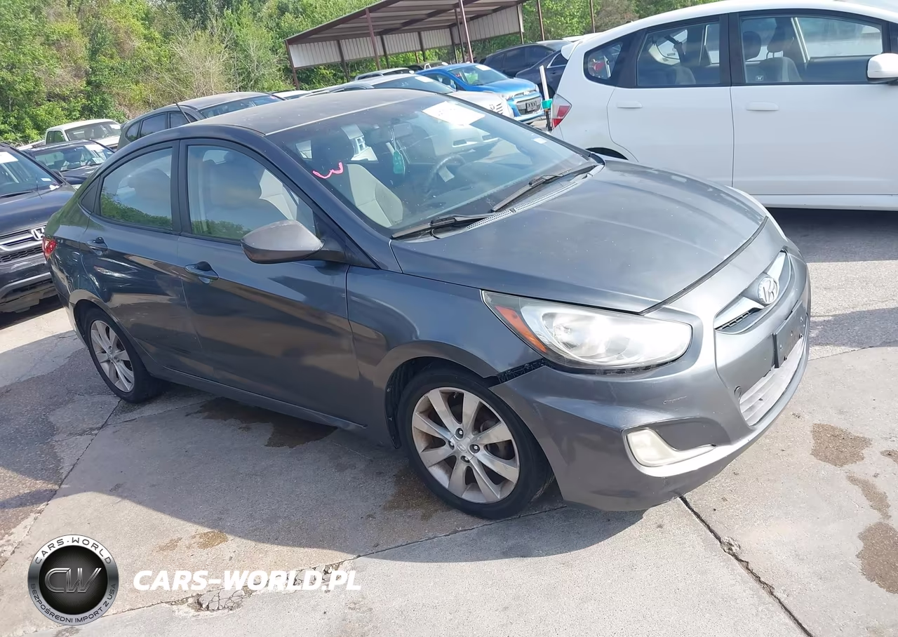 2012 Hyundai Accent Gls