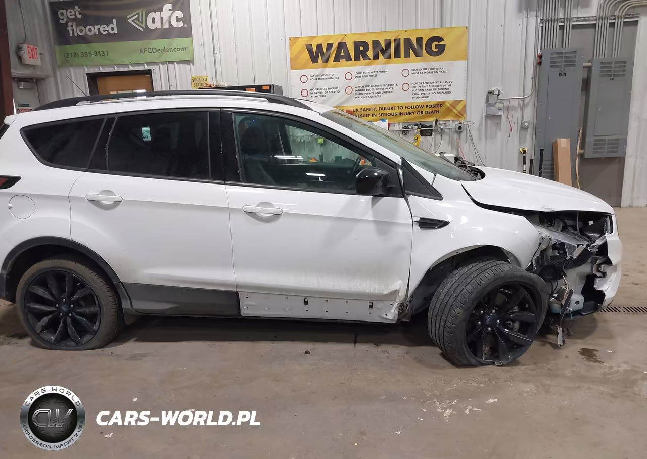 2017 Ford Escape Se VIN:1FMCU9GD2HUE96451 - 13