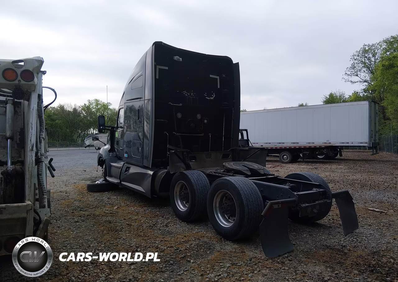 2018 Kenworth T680 VIN:1XKYD49X4JJ182459 - 3