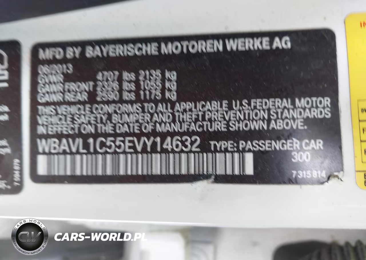 2014 BMW X1 xDrive28I VIN:WBAVL1C55EVY14632 - 9