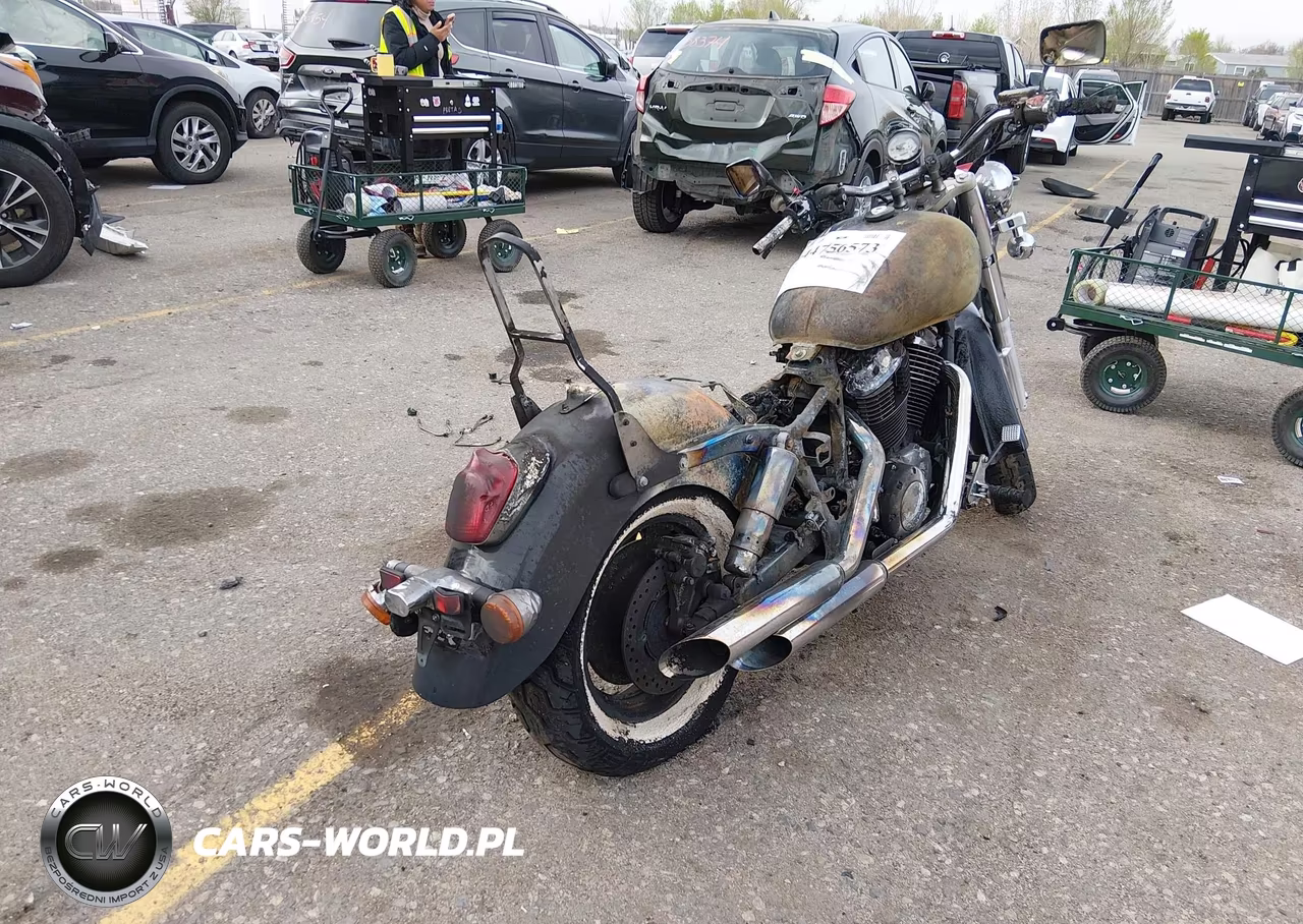 2001 Honda Vt1100 C2 VIN:1HFSC43071A100004 - 4