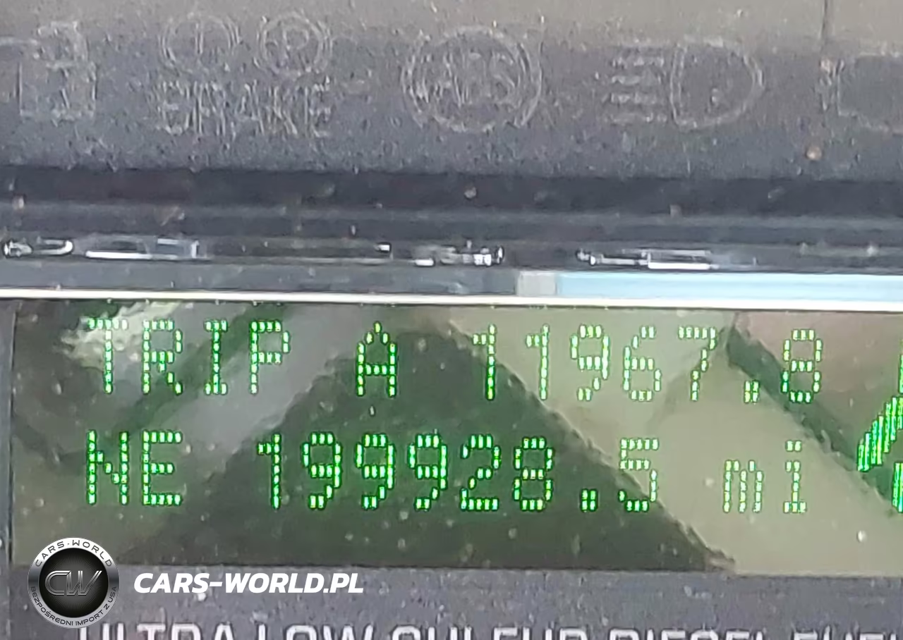 2008 Ford F-450 VIN:1FTXW42R38EB13438 - 16