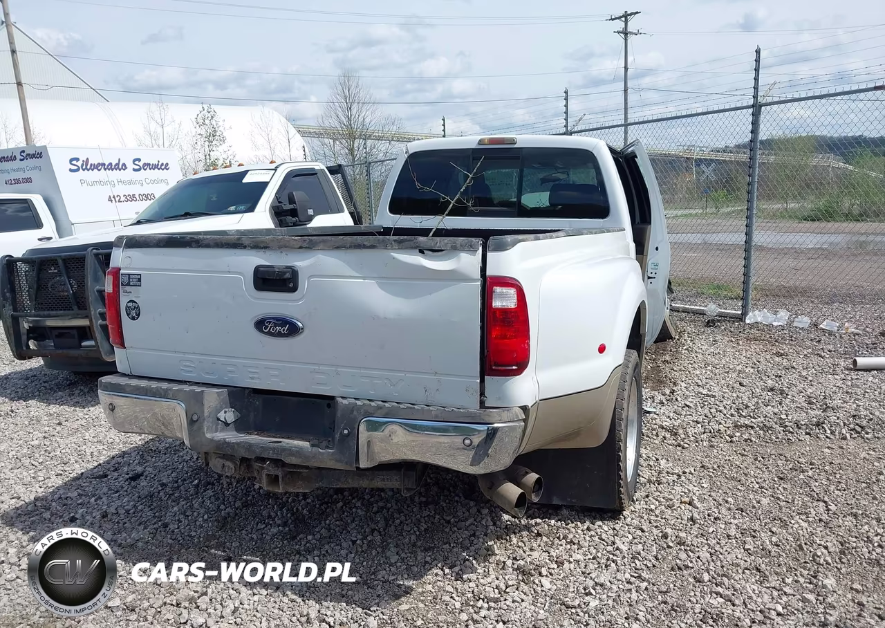 2008 Ford F-450 VIN:1FTXW42R38EB13438 - 4