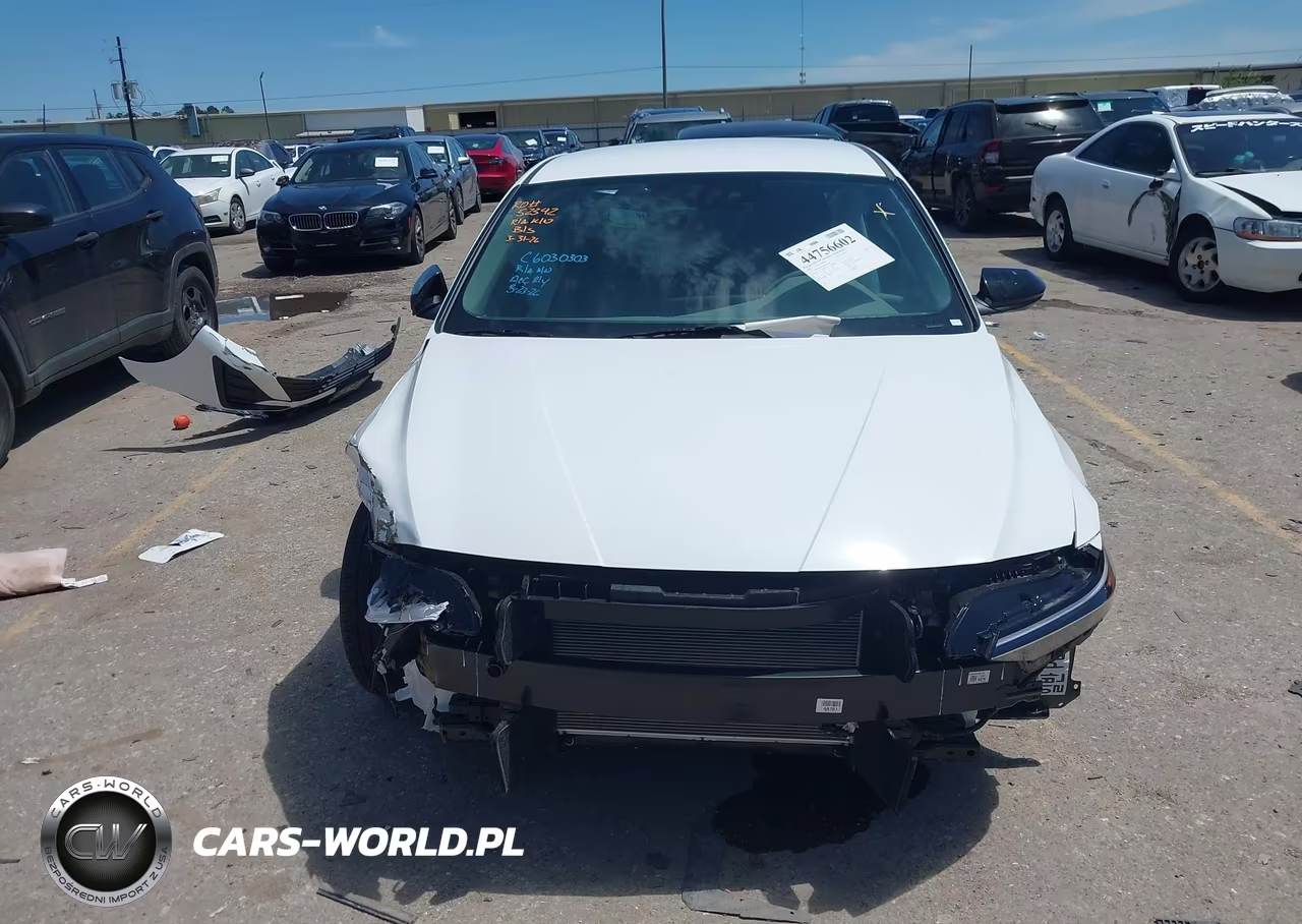 2026 Hyundai Elantra Sel Sport VIN:KMHLM4DG4TU142201 - 11