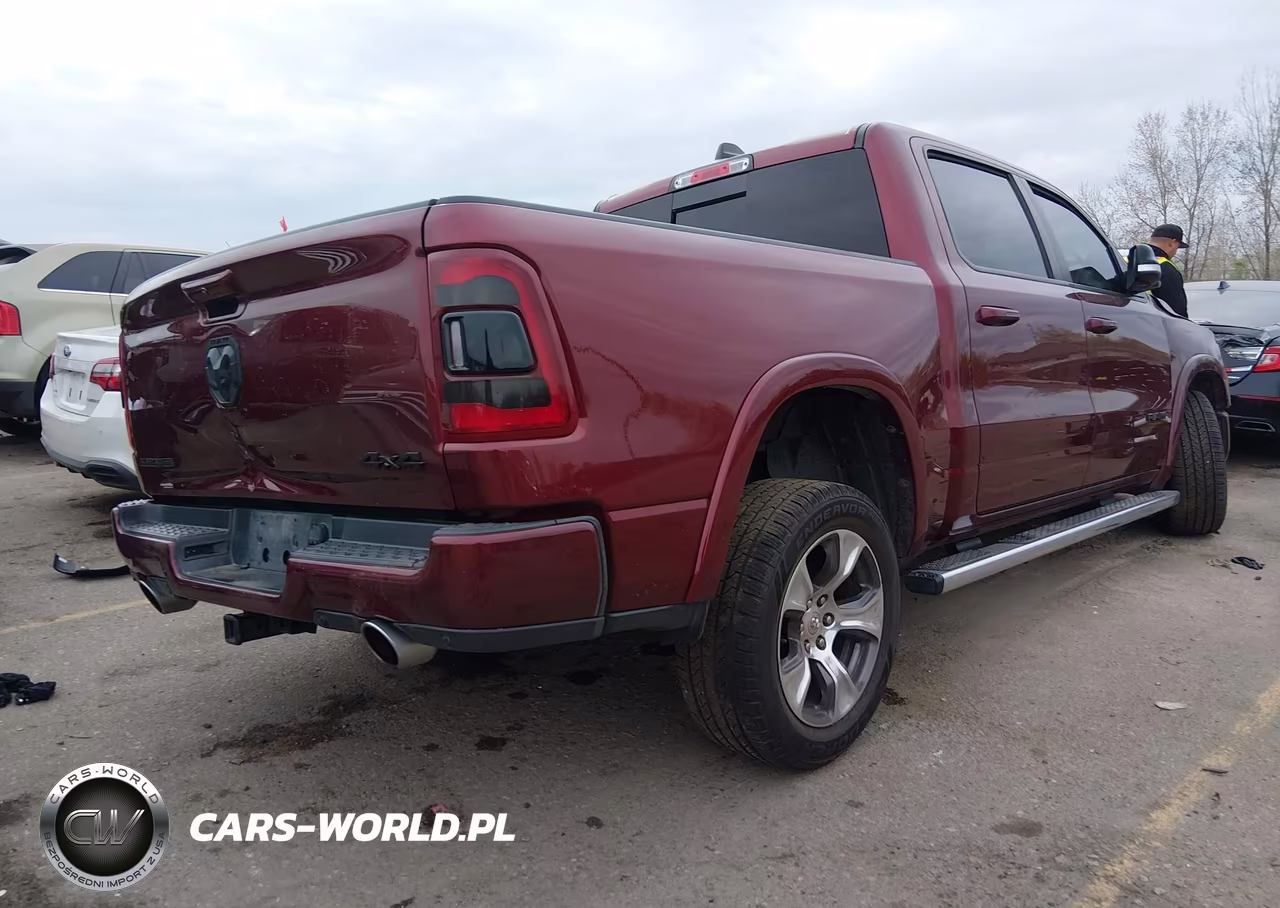 2019 Ram 1500 VIN:1C6SRFJT8KN823220 - 4