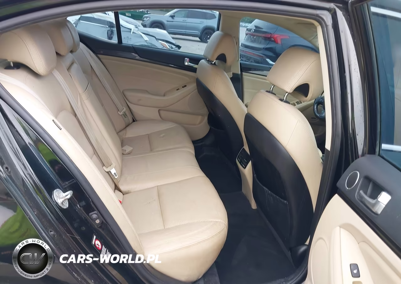 2014 Kia Cadenza Premium VIN:KNALN4D76E5131972 - 8