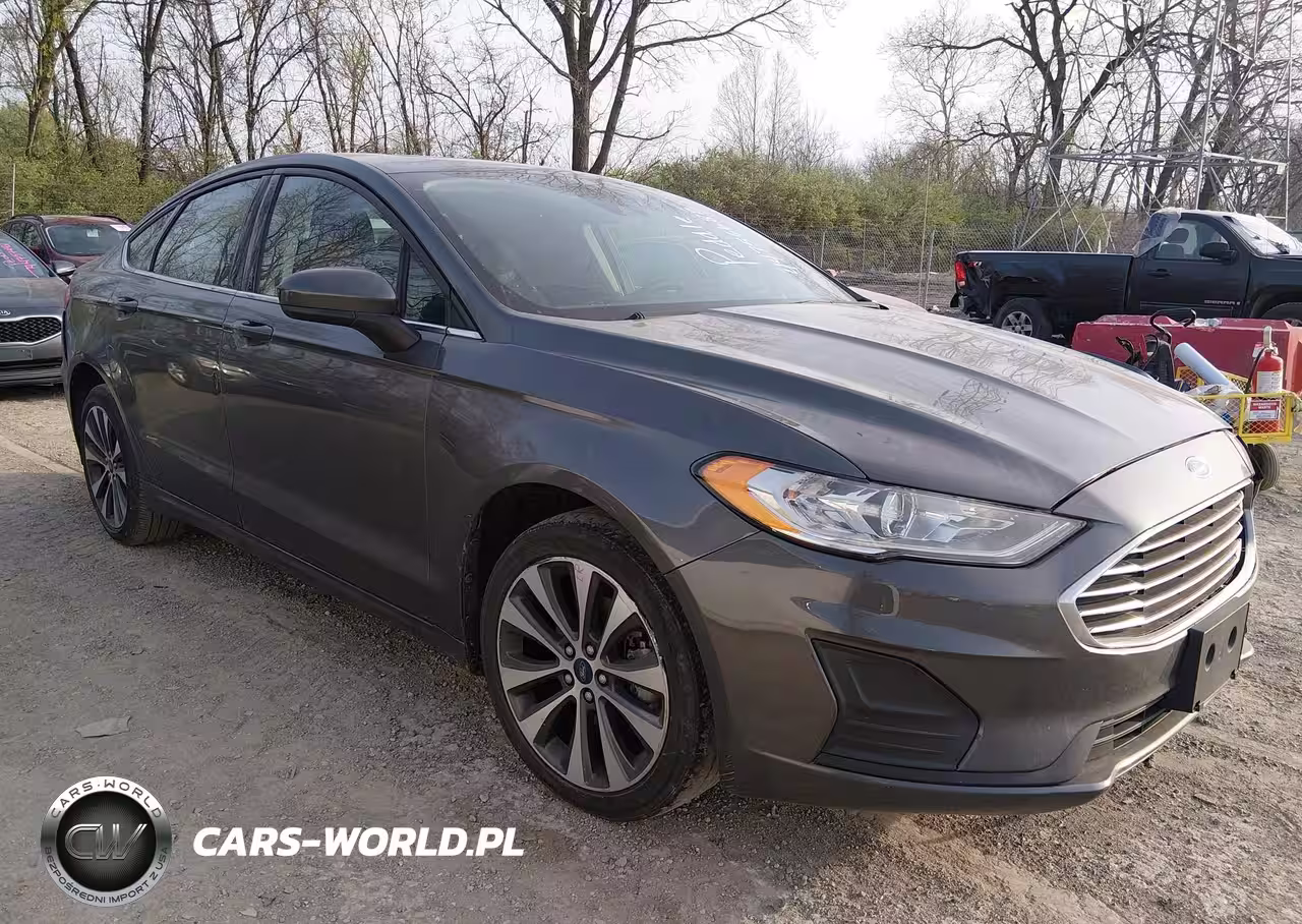 2020 Ford Fusion Se
