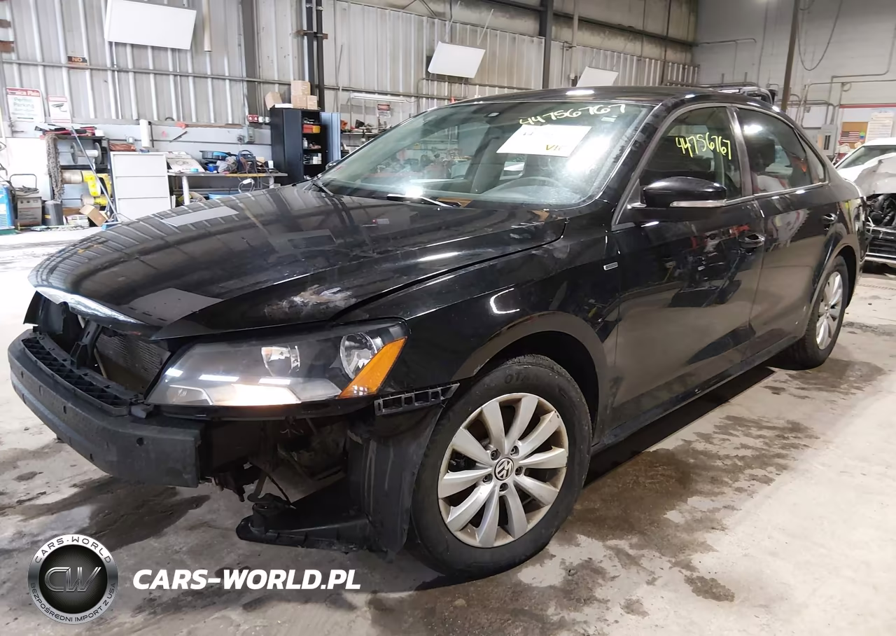2013 Volkswagen Passat 2.5L Wolfsburg Edition VIN:1VWAP7A32DC134589 - 2