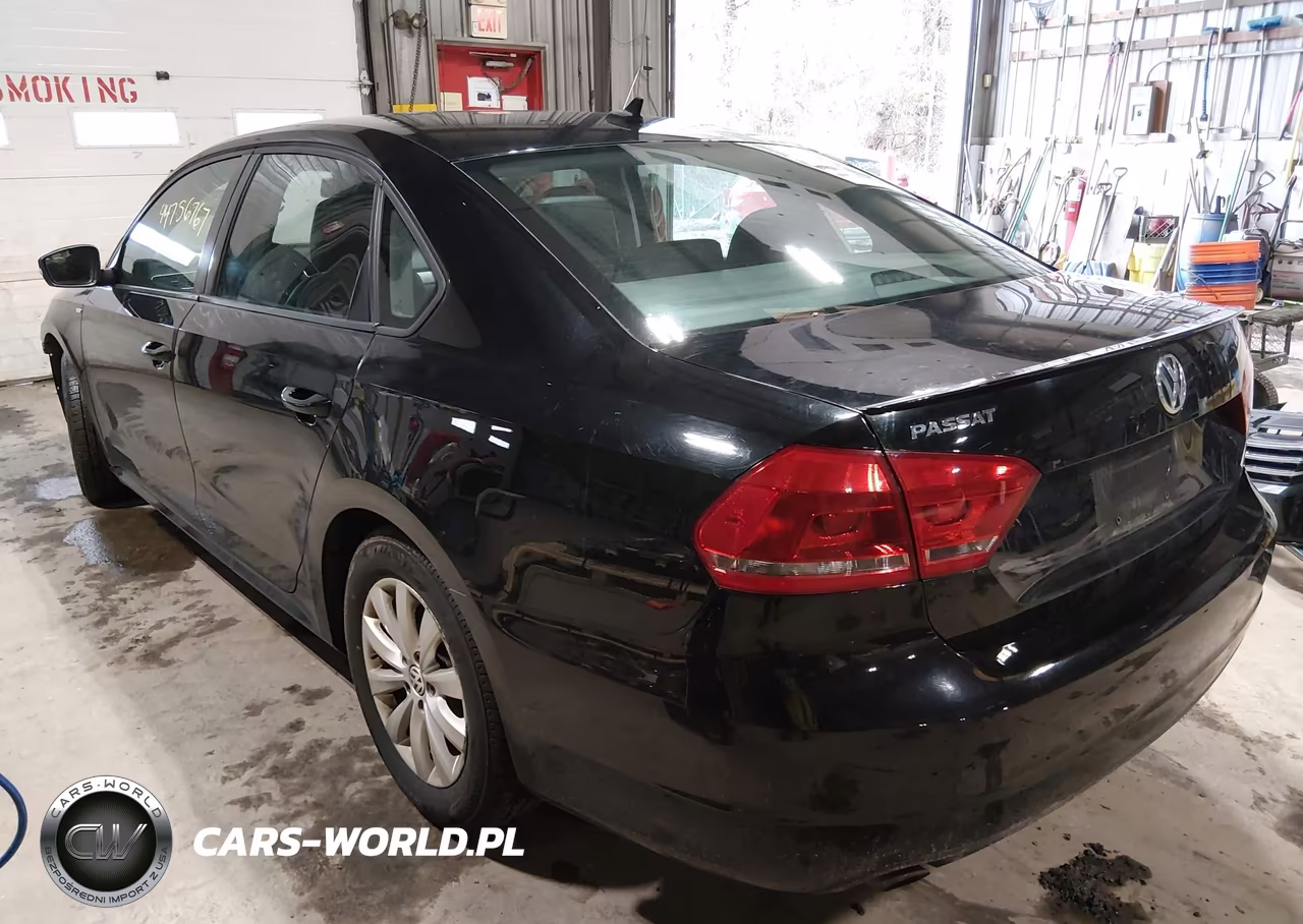 2013 Volkswagen Passat 2.5L Wolfsburg Edition VIN:1VWAP7A32DC134589 - 3