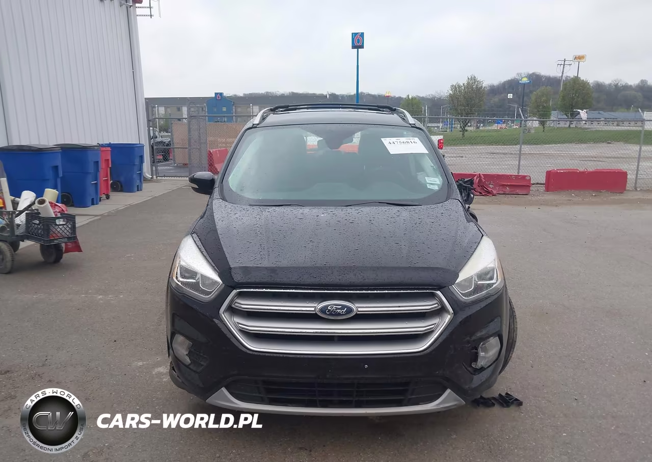 2017 Ford Escape Titanium VIN:1FMCU0J92HUD95667 - 11