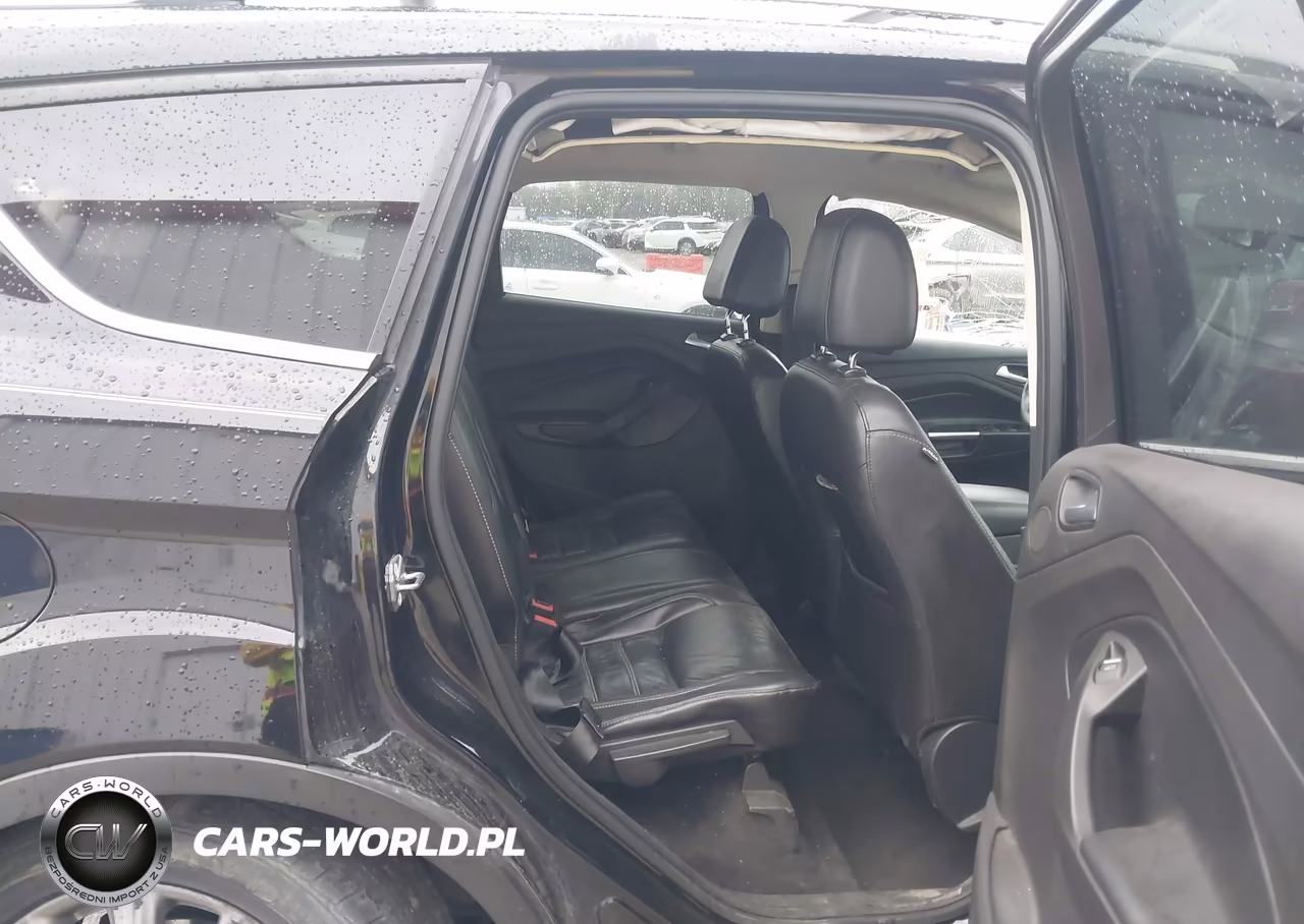 2017 Ford Escape Titanium VIN:1FMCU0J92HUD95667 - 8