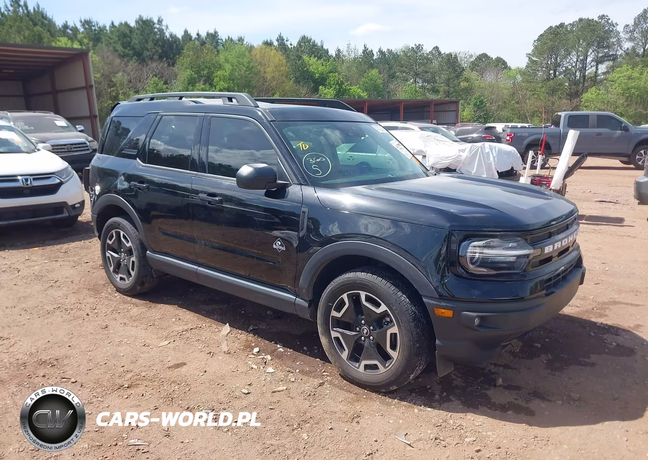 2023 Ford Bronco Sport Outer Banks – zdjęcie 1 z 16