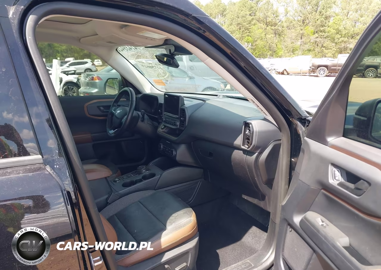 2023 Ford Bronco Sport Outer Banks VIN:3FMCR9C63PRD32219 - 5