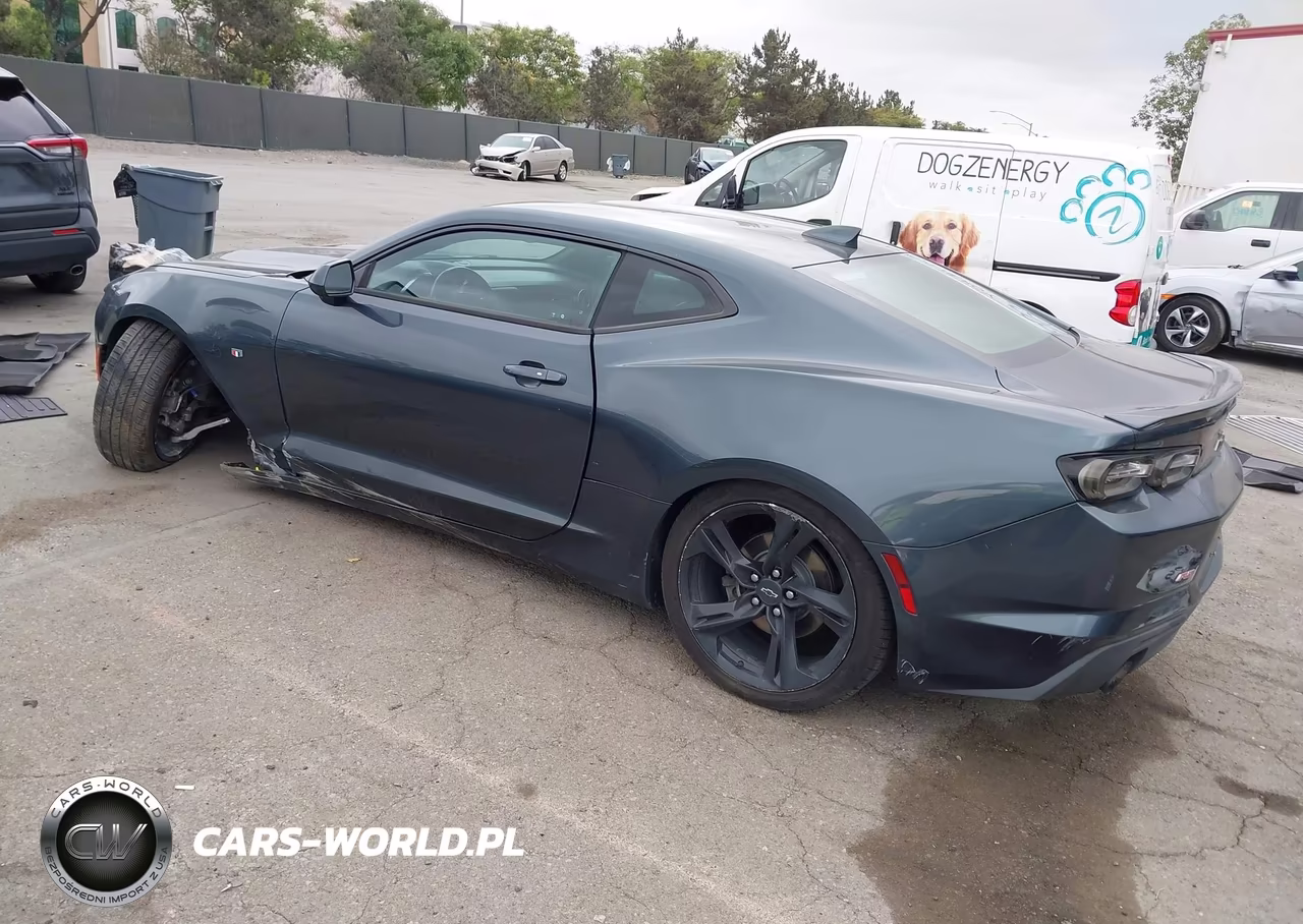 2021 Chevrolet Camaro Rwd 2Lt VIN:1G1FD1RS6M0131618 - 3