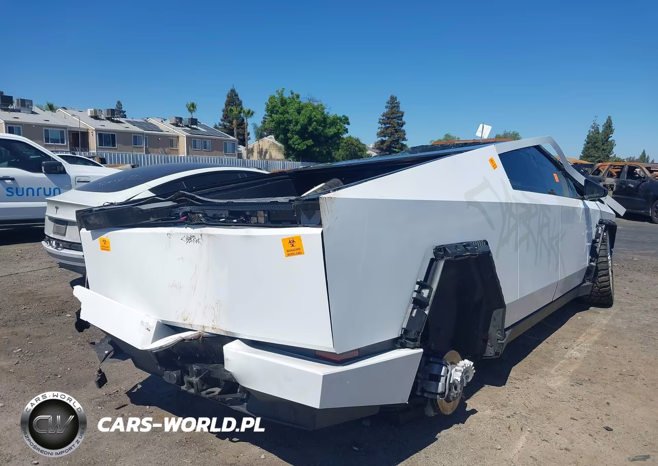 2025 Tesla Cybertruck All-Wheel Drive VIN:7G2CEHED1SA064720 - 4