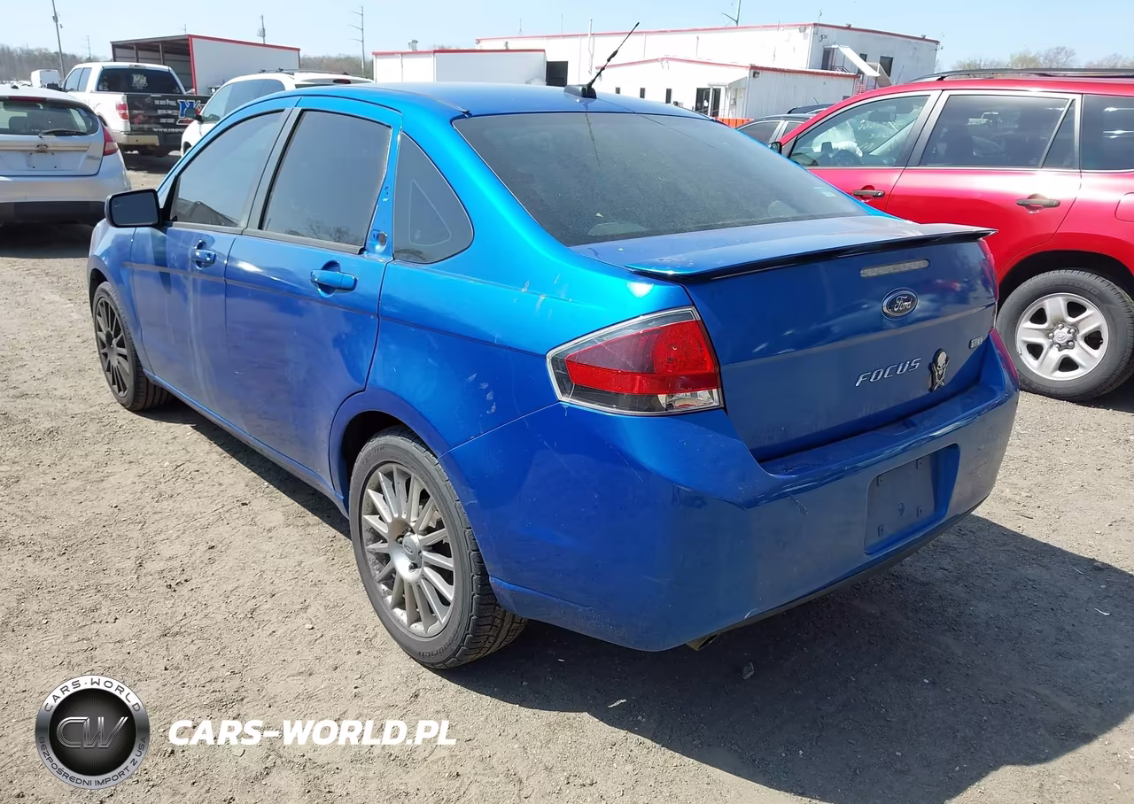2010 Ford Focus Ses VIN:1FAHP3GN5AW191548 - 3