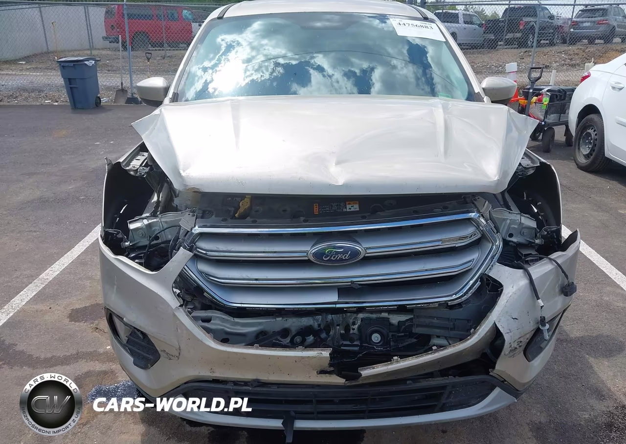 2017 Ford Escape Se VIN:1FMCU0GD3HUD75116 - 6
