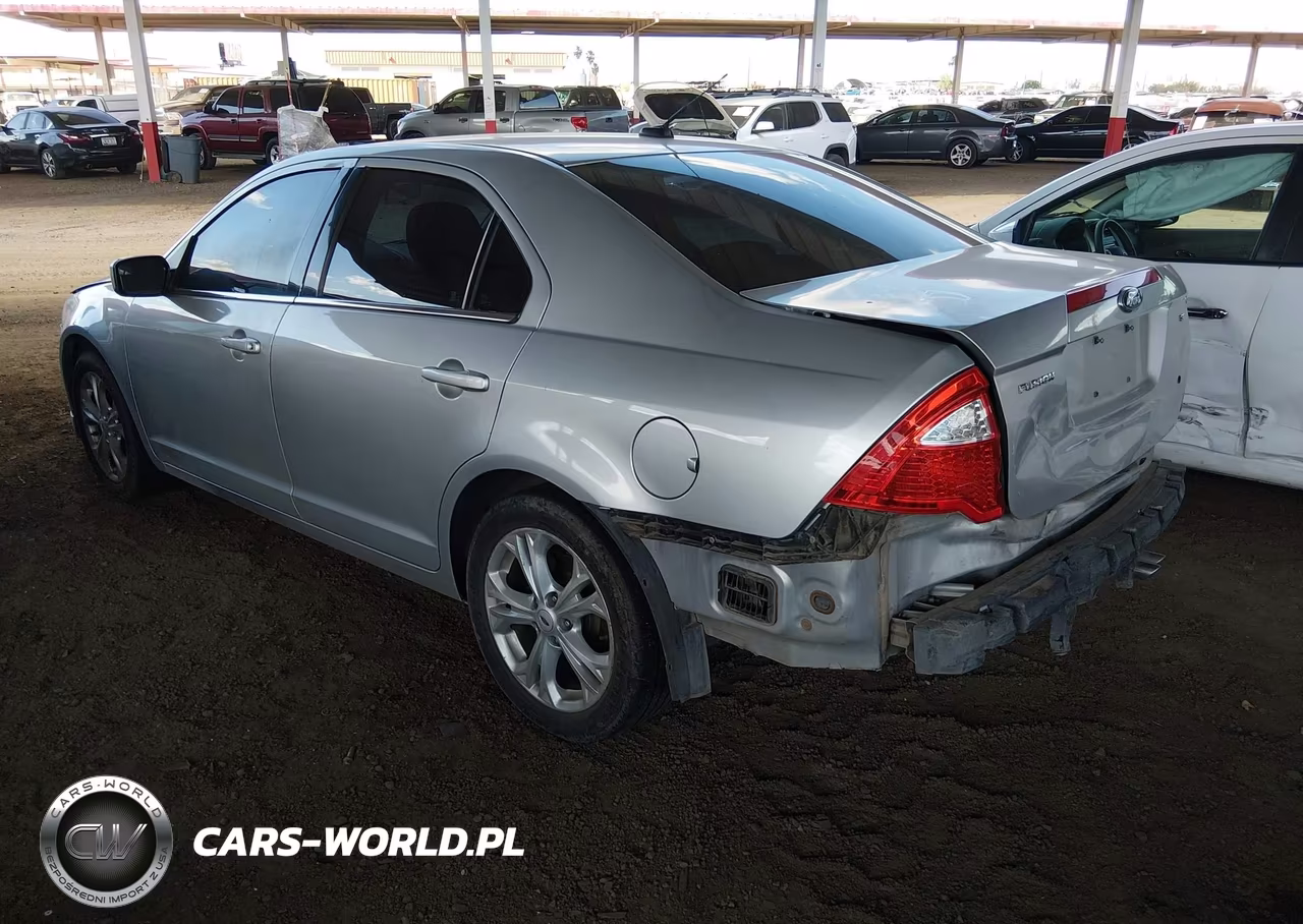 2012 Ford Fusion Se VIN:3FAHP0HA8CR200436 - 3